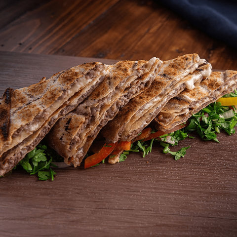 12.00$  صحن عرايس لحم