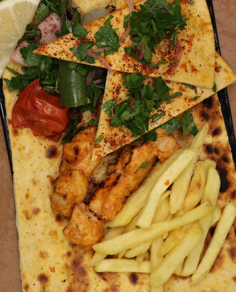 32.00$ كيلو طاووق احمر